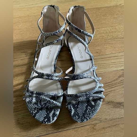 EUC Nursace snakeskin print strappy sandal, 38 - Picture 4 of 4